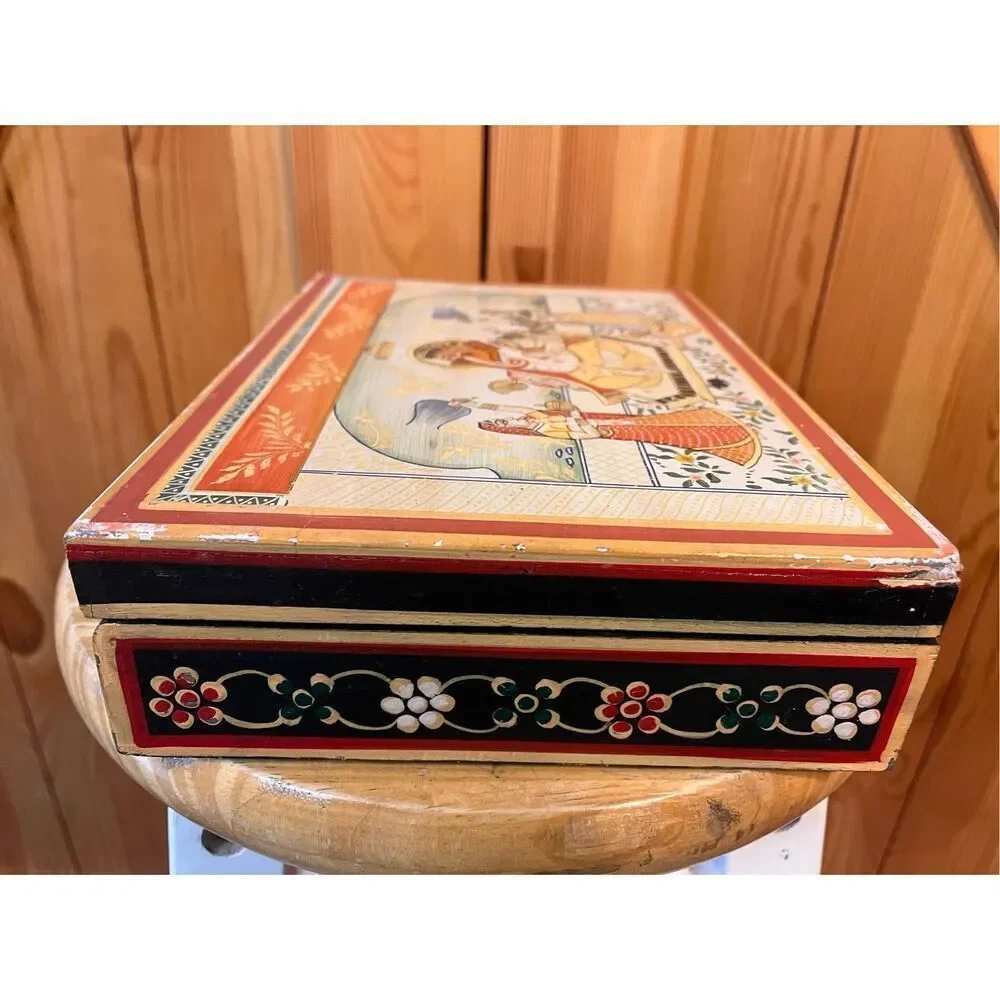 Handmade wood jewelry box from India (7612)